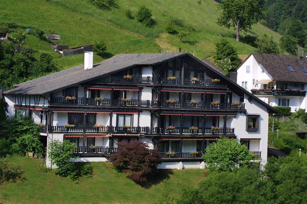 Krahenbad Hotel Alpirsbach Exteriér fotografie