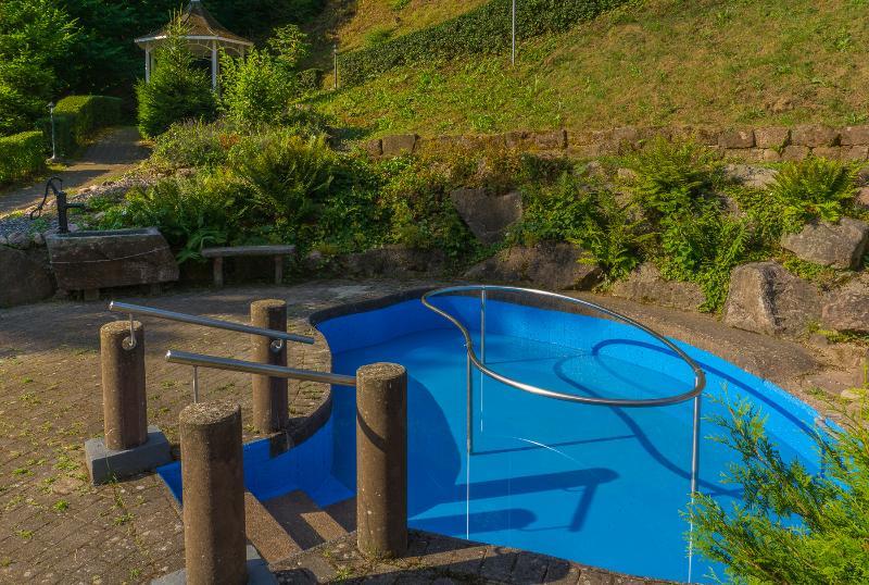 Kraehenbad Hotel Alpirsbach Exteriér fotografie